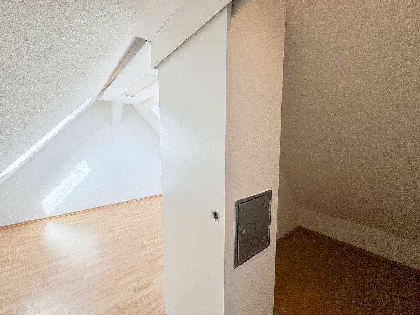 2 bedroom with open-plan kitchen flat for sale, 94 m², Stuttgart, Baden-Württemberg 2 bedroom with open-plan kitchen flat for sale, 94 m², Stuttgart, Baden-Württemberg