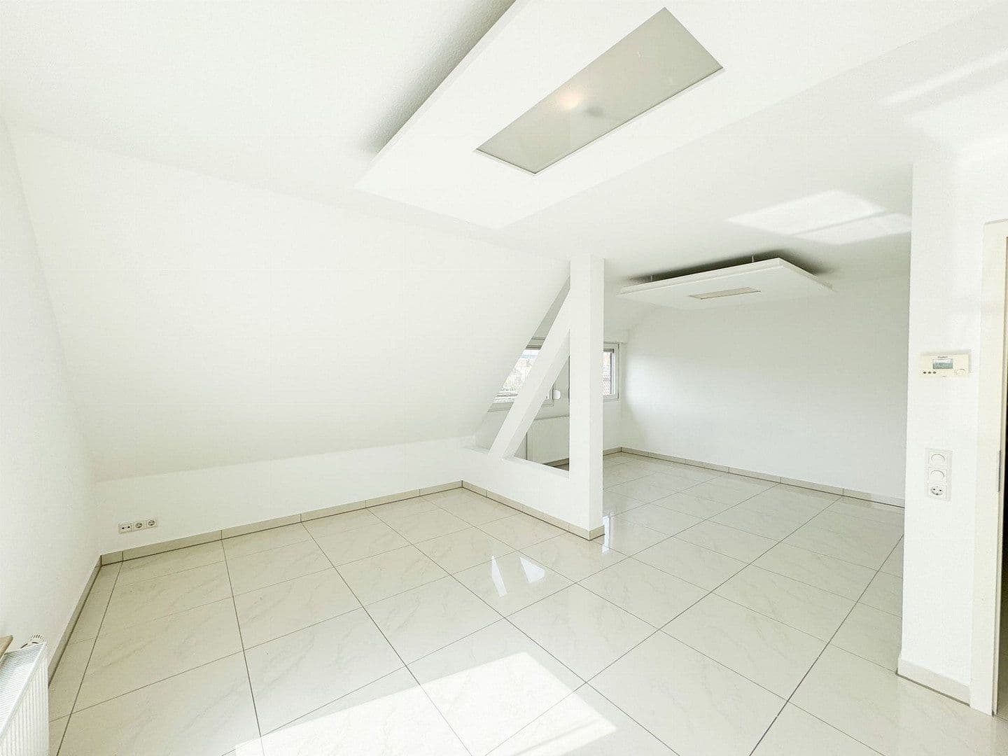 2 bedroom with open-plan kitchen flat for sale, 94 m², Stuttgart, Baden-Württemberg 2 bedroom with open-plan kitchen flat for sale, 94 m², Stuttgart, Baden-Württemberg