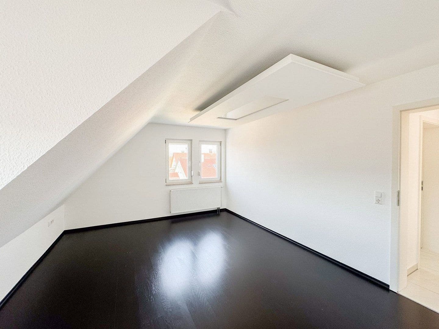 2 bedroom with open-plan kitchen flat for sale, 94 m², Stuttgart, Baden-Württemberg 2 bedroom with open-plan kitchen flat for sale, 94 m², Stuttgart, Baden-Württemberg