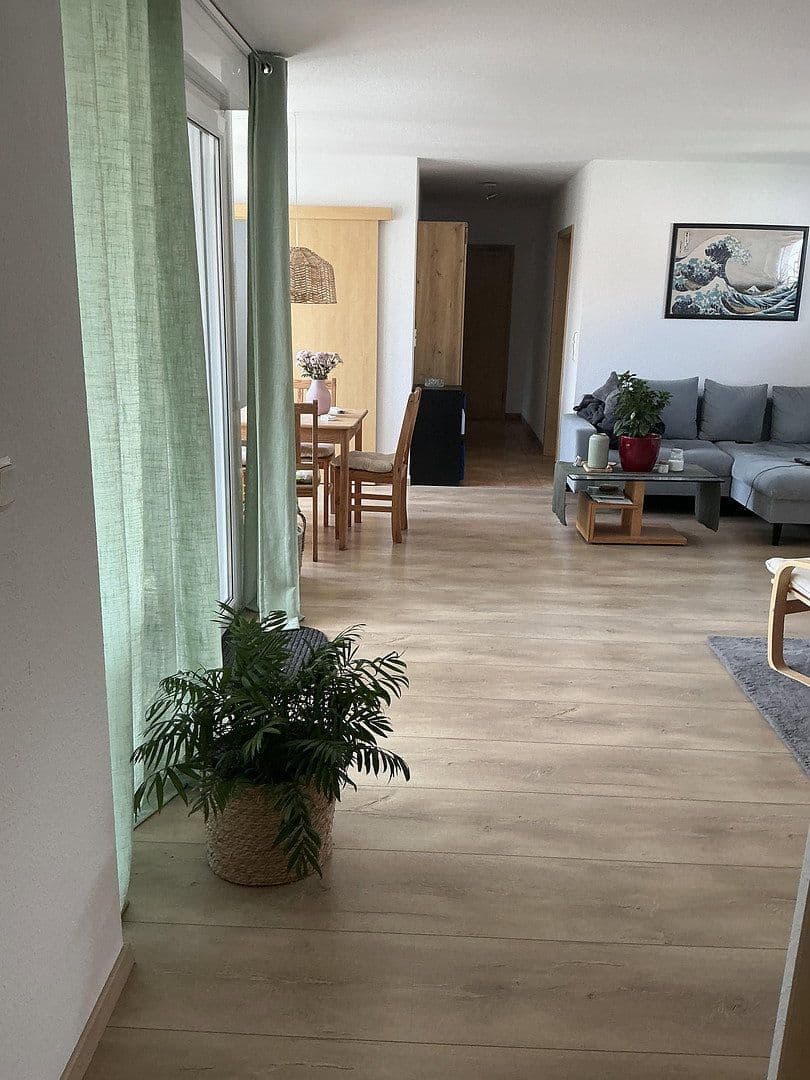 3 bedroom flat for sale, 90 m², Hochheim, Hesse 3 bedroom flat for sale, 90 m², Hochheim, Hesse