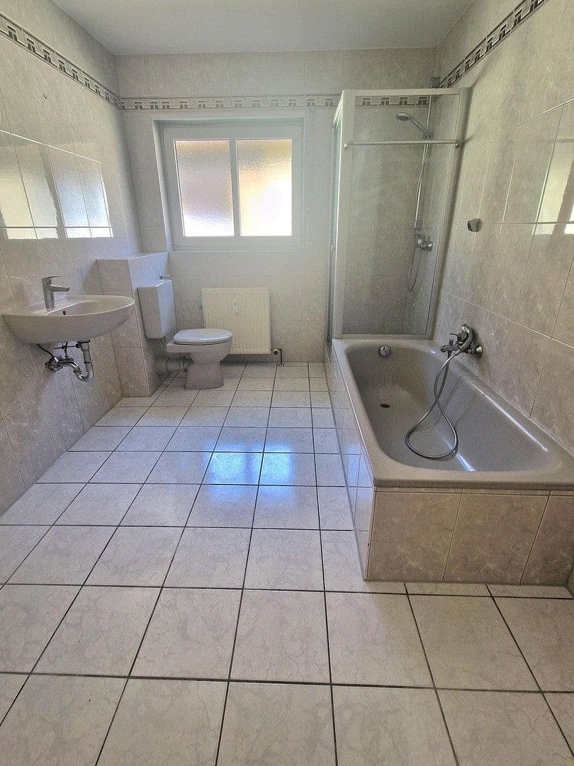 4 bedroom flat for sale, 117 m², Harthausen, Rhineland-Palatinate 4 bedroom flat for sale, 117 m², Harthausen, Rhineland-Palatinate
