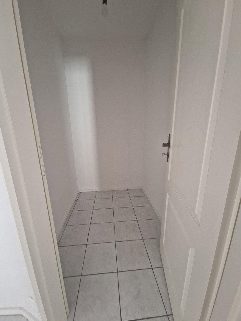 4 bedroom flat for sale, 117 m², Harthausen, Rhineland-Palatinate 4 bedroom flat for sale, 117 m², Harthausen, Rhineland-Palatinate
