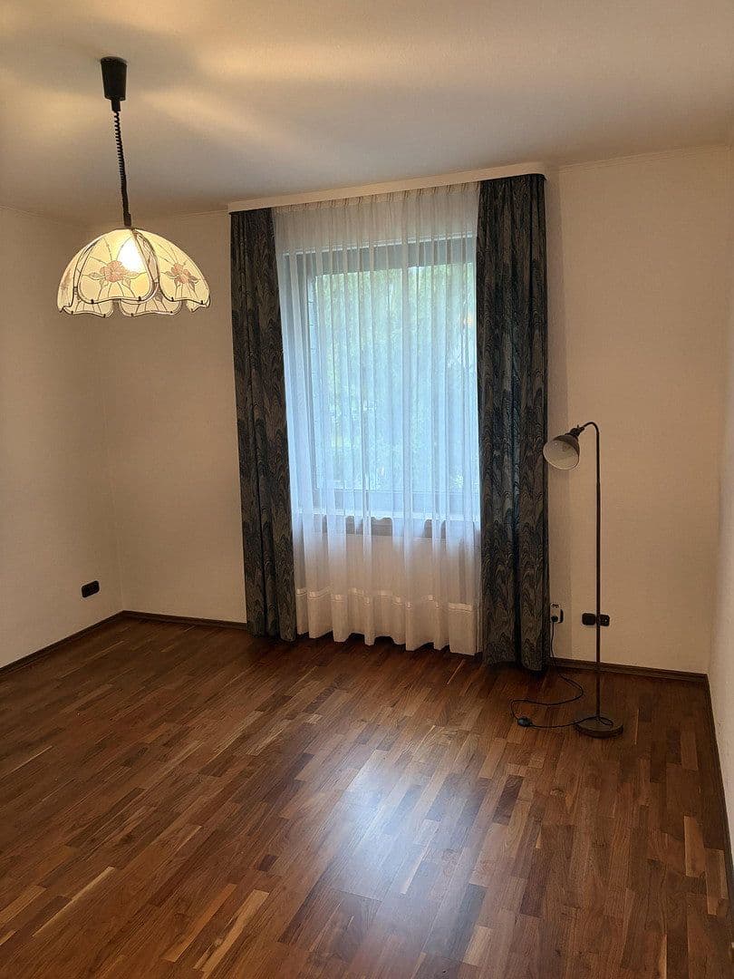 house for sale, 204 m², Offenbach am Main, Hesse house for sale, 204 m², Offenbach am Main, Hesse