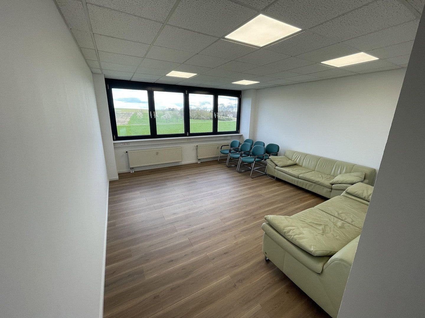 office to rent, 480 m², Max-Eyth-Str.23, Ditzingen, Baden-Württemberg office to rent, 480 m², Max-Eyth-Str.23, Ditzingen, Baden-Württemberg