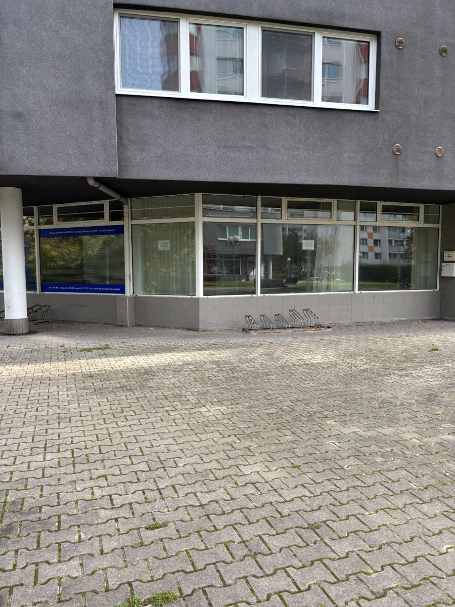 office to rent, 29 m², nábřeží Závodu míru, Pardubice, Pardubický Region office to rent, 29 m², nábřeží Závodu míru, Pardubice, Pardubický Region