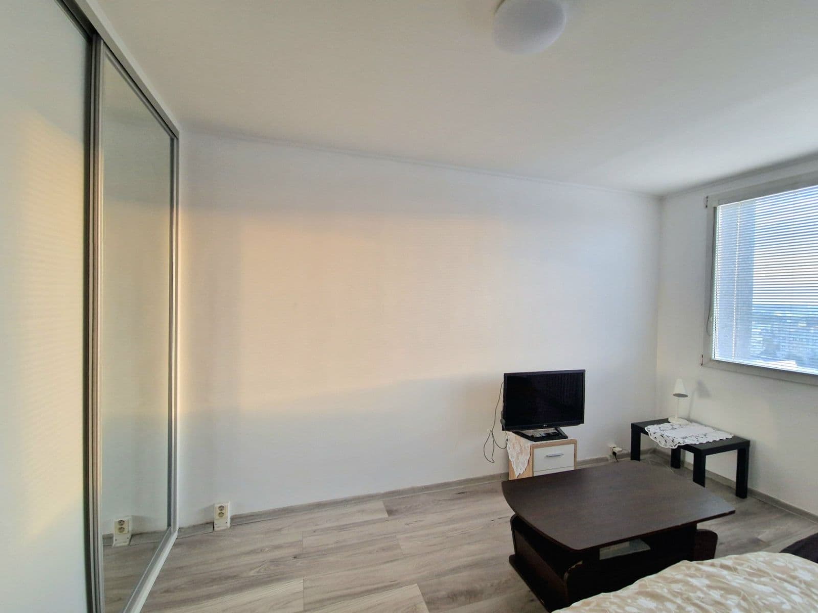 1 bedroom with open-plan kitchen flat for sale, 40 m², Makovského, Prague, Prague 1 bedroom with open-plan kitchen flat for sale, 40 m², Makovského, Prague, Prague