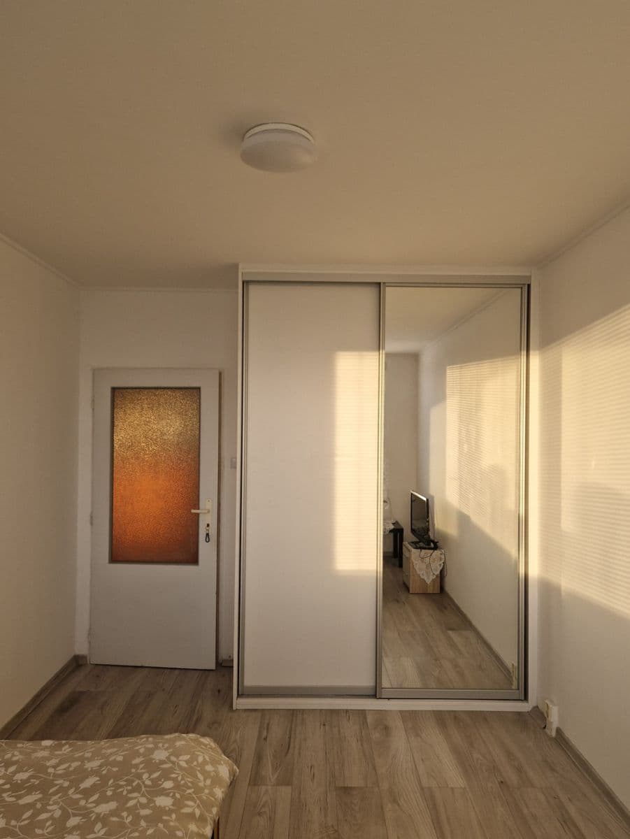 1 bedroom with open-plan kitchen flat for sale, 40 m², Makovského, Prague, Prague 1 bedroom with open-plan kitchen flat for sale, 40 m², Makovského, Prague, Prague
