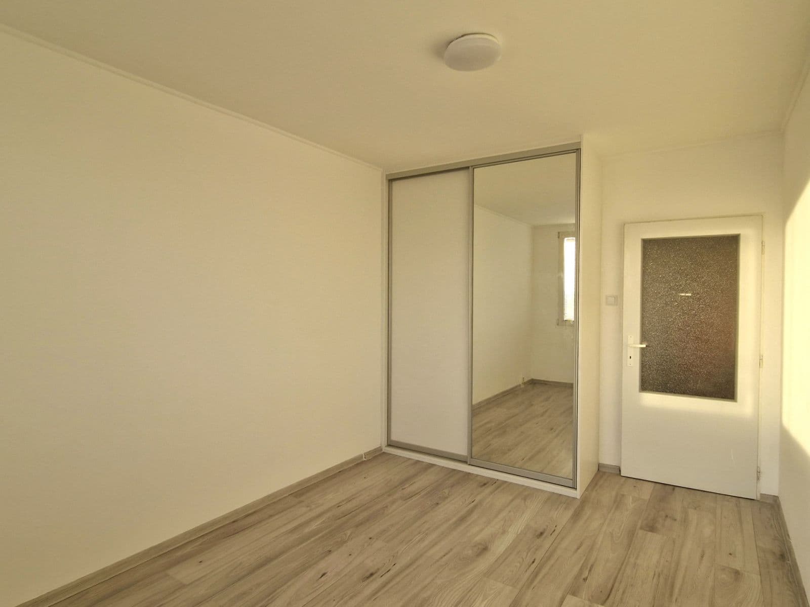 1 bedroom with open-plan kitchen flat for sale, 40 m², Makovského, Prague, Prague 1 bedroom with open-plan kitchen flat for sale, 40 m², Makovského, Prague, Prague