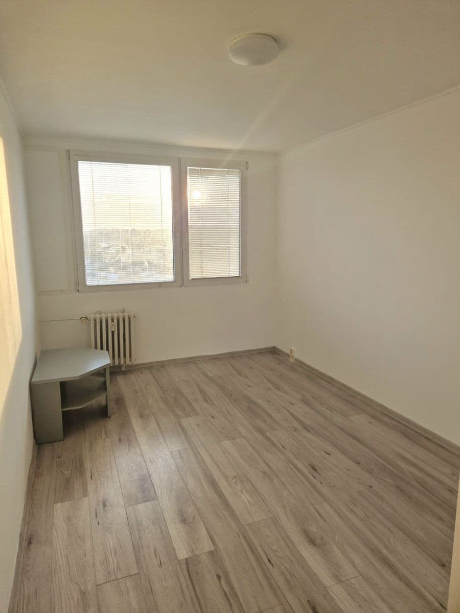 1 bedroom with open-plan kitchen flat for sale, 40 m², Makovského, Prague, Prague 1 bedroom with open-plan kitchen flat for sale, 40 m², Makovského, Prague, Prague
