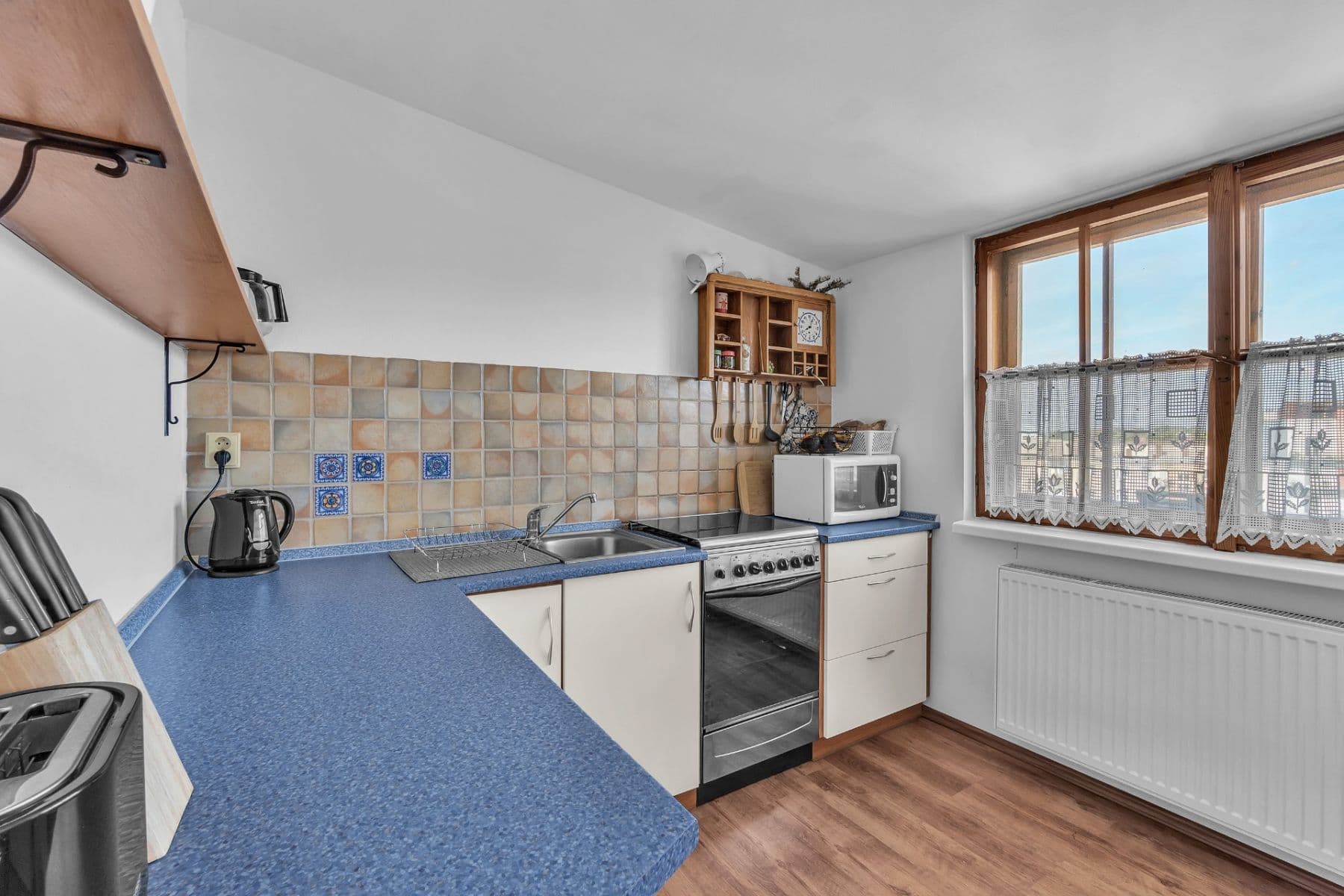 Studio flat to rent, 45 m², Škroupova, Hradec Králové, Královéhradecký Region Studio flat to rent, 45 m², Škroupova, Hradec Králové, Královéhradecký Region