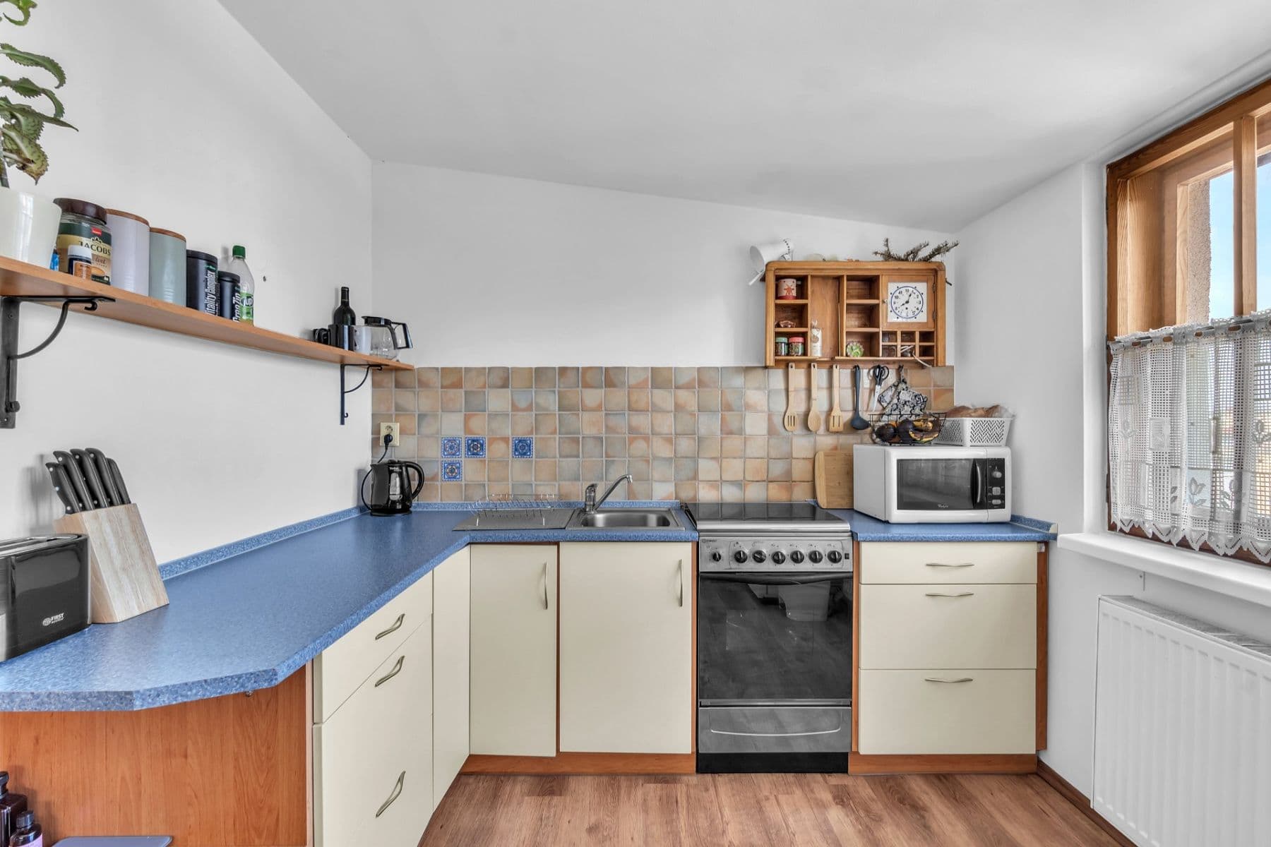 Studio flat to rent, 45 m², Škroupova, Hradec Králové, Královéhradecký Region Studio flat to rent, 45 m², Škroupova, Hradec Králové, Královéhradecký Region