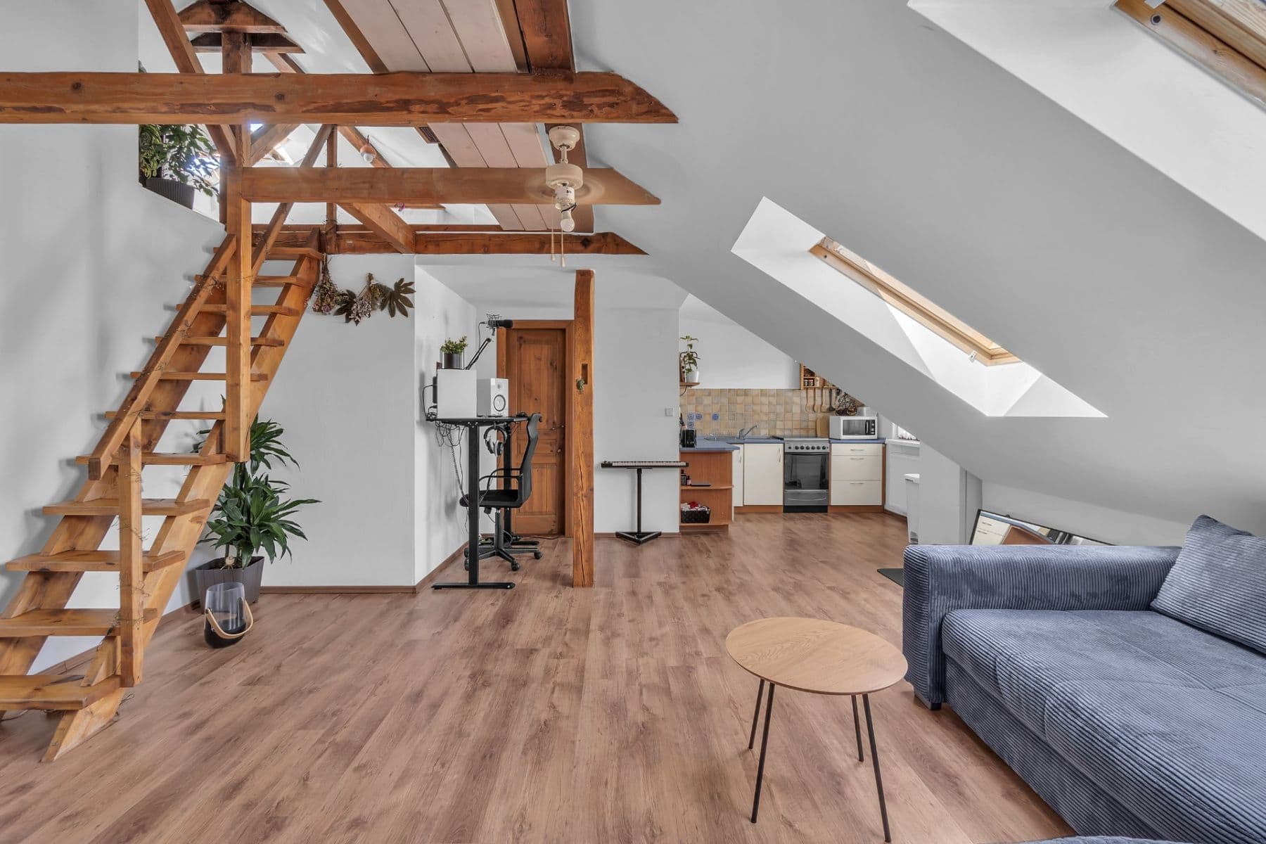 Studio flat to rent, 45 m², Škroupova, Hradec Králové, Královéhradecký Region Studio flat to rent, 45 m², Škroupova, Hradec Králové, Královéhradecký Region