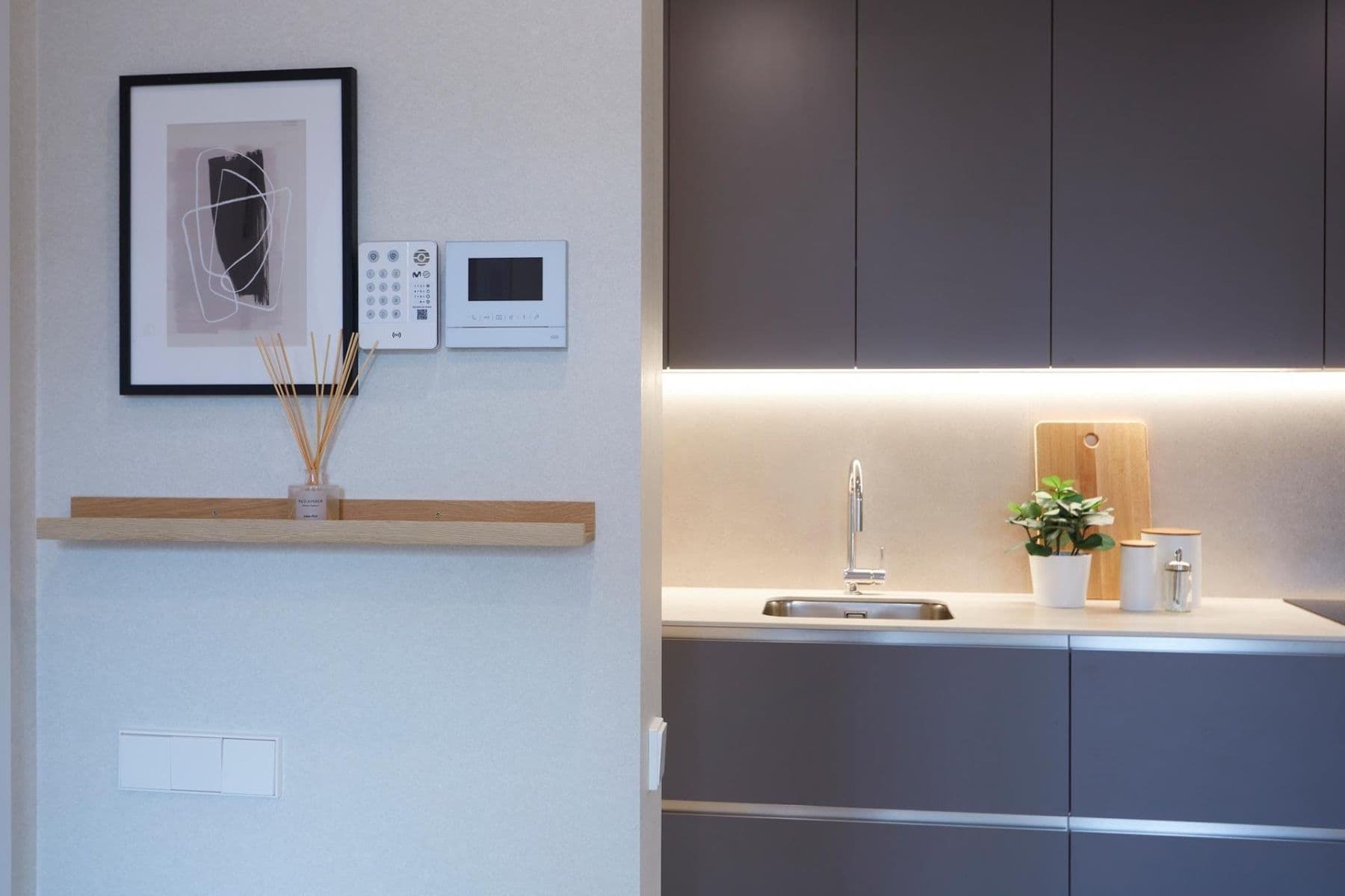 2 bedroom flat to rent, 80 m², Pitterova, Prague, Prague 2 bedroom flat to rent, 80 m², Pitterova, Prague, Prague