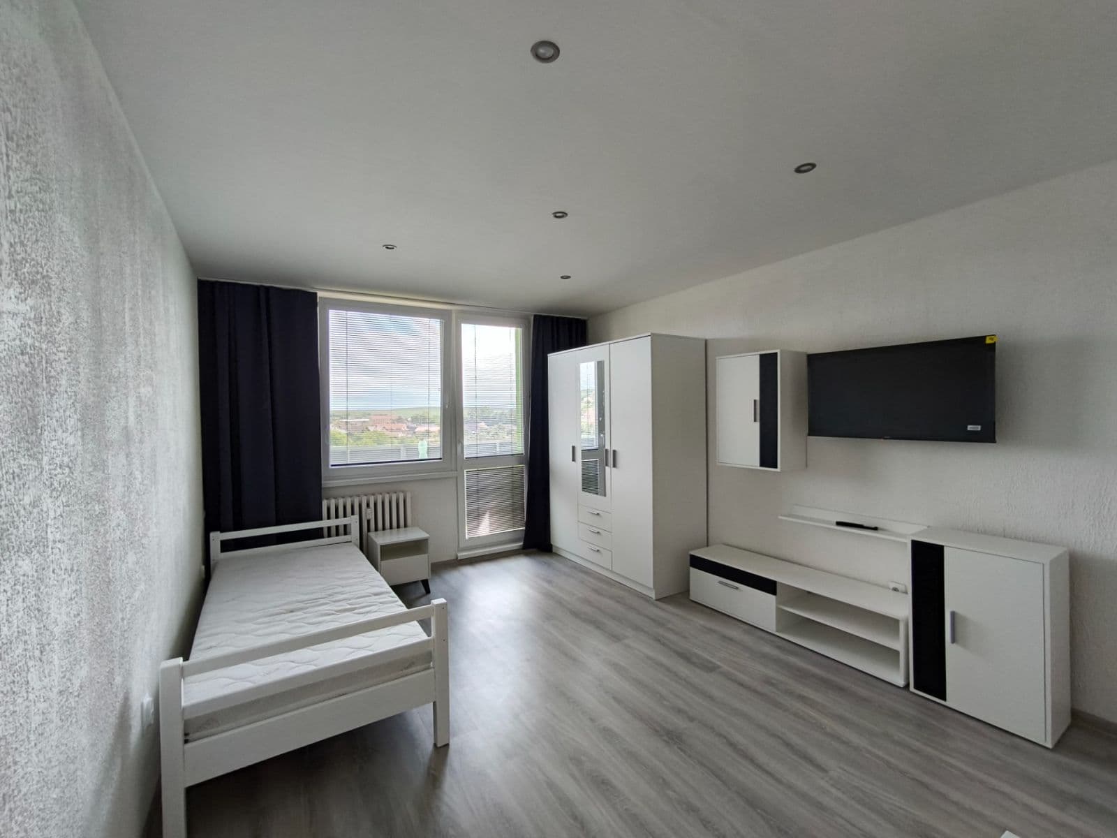 Small studio flat to rent, 20 m², Pri kaštieli, Holíč, Trnavský Region Small studio flat to rent, 20 m², Pri kaštieli, Holíč, Trnavský Region
