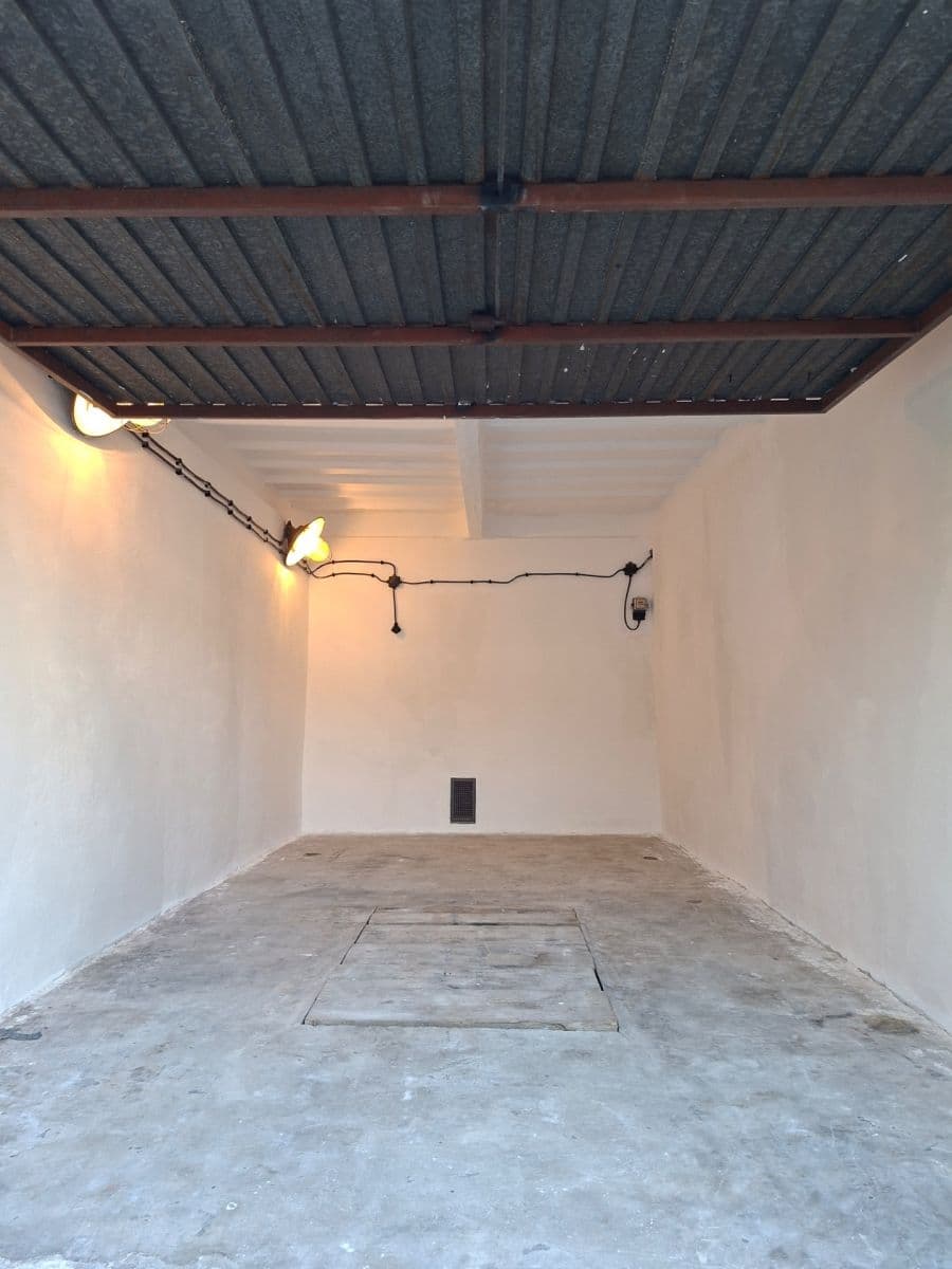 garage for sale, 19 m², Gašparíkova, Ružinov, Bratislavský Region garage for sale, 19 m², Gašparíkova, Ružinov, Bratislavský Region