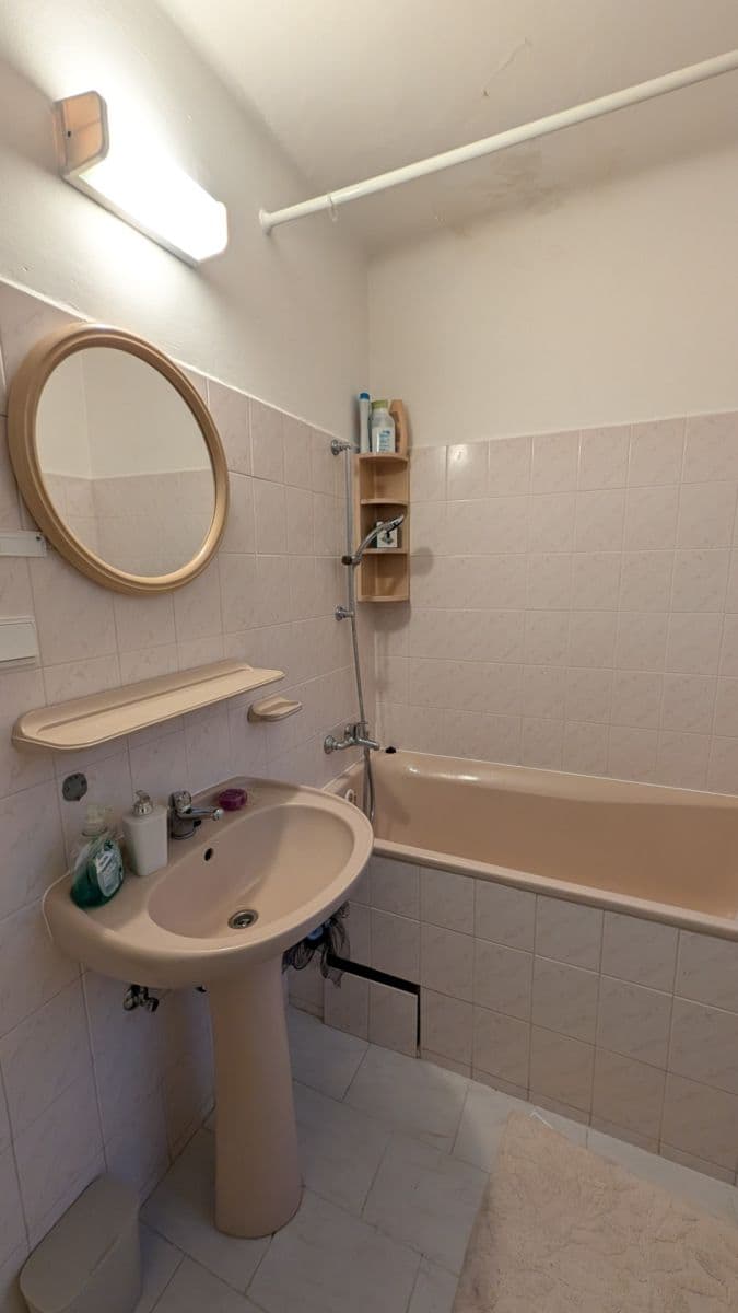 Small studio flat to rent, 20 m², 5. máje, Prague, Prague Small studio flat to rent, 20 m², 5. máje, Prague, Prague
