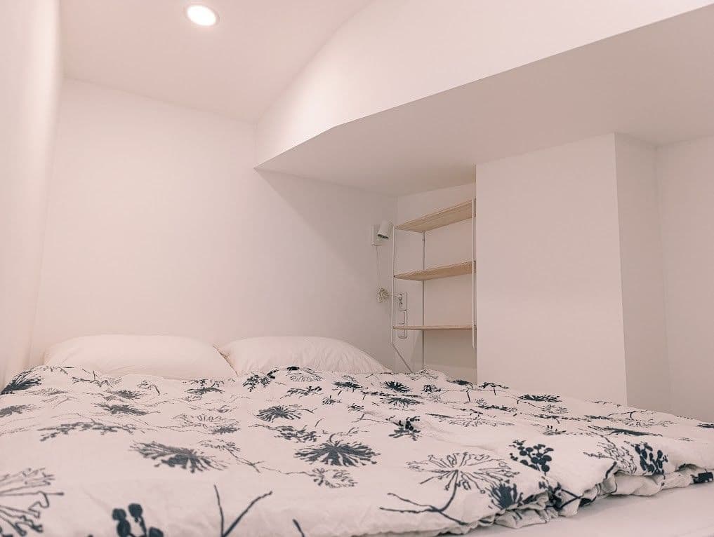 Studio flat to rent, 16 m², Benátská, Prague, Prague Studio flat to rent, 16 m², Benátská, Prague, Prague