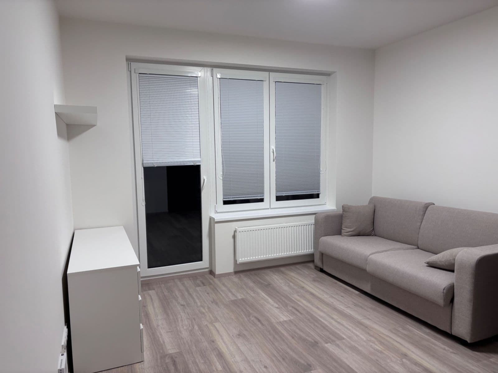 1 bedroom with open-plan kitchen flat to rent, 40 m², Arnošta Staňka, Prague, Prague 1 bedroom with open-plan kitchen flat to rent, 40 m², Arnošta Staňka, Prague, Prague