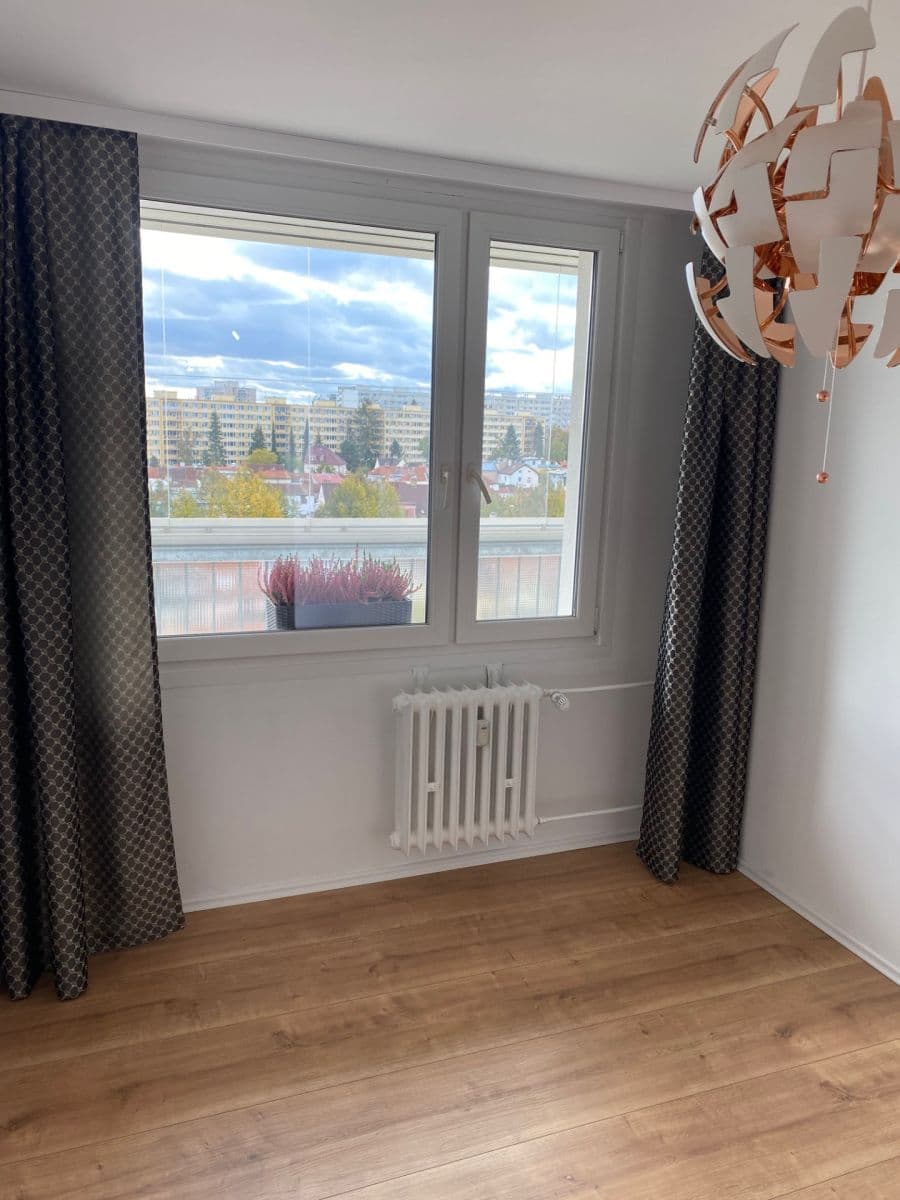 1 bedroom with open-plan kitchen flat to rent, 39 m², Lovosická, Prague, Prague 1 bedroom with open-plan kitchen flat to rent, 39 m², Lovosická, Prague, Prague