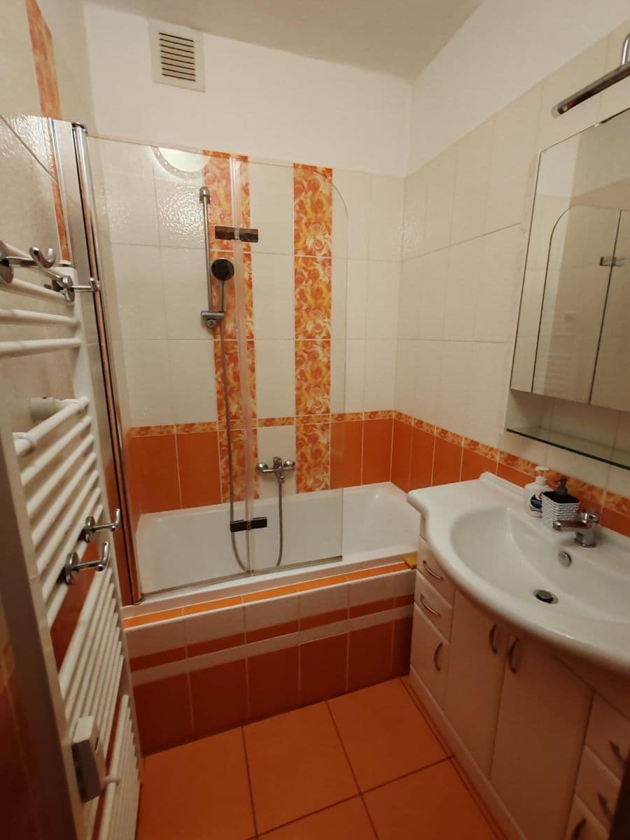 4 bedroom flat to rent, 120 m², Komenského, Ostrava, Moravskoslezský Region 4 bedroom flat to rent, 120 m², Komenského, Ostrava, Moravskoslezský Region