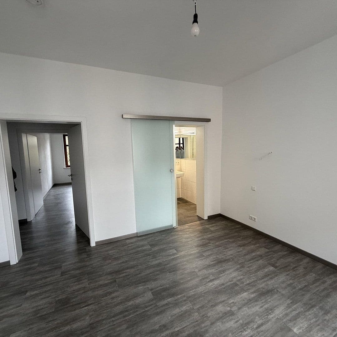 2 bedroom flat to rent, 64 m², Werdauerstr.1, Zwickau, Saxony 2 bedroom flat to rent, 64 m², Werdauerstr.1, Zwickau, Saxony