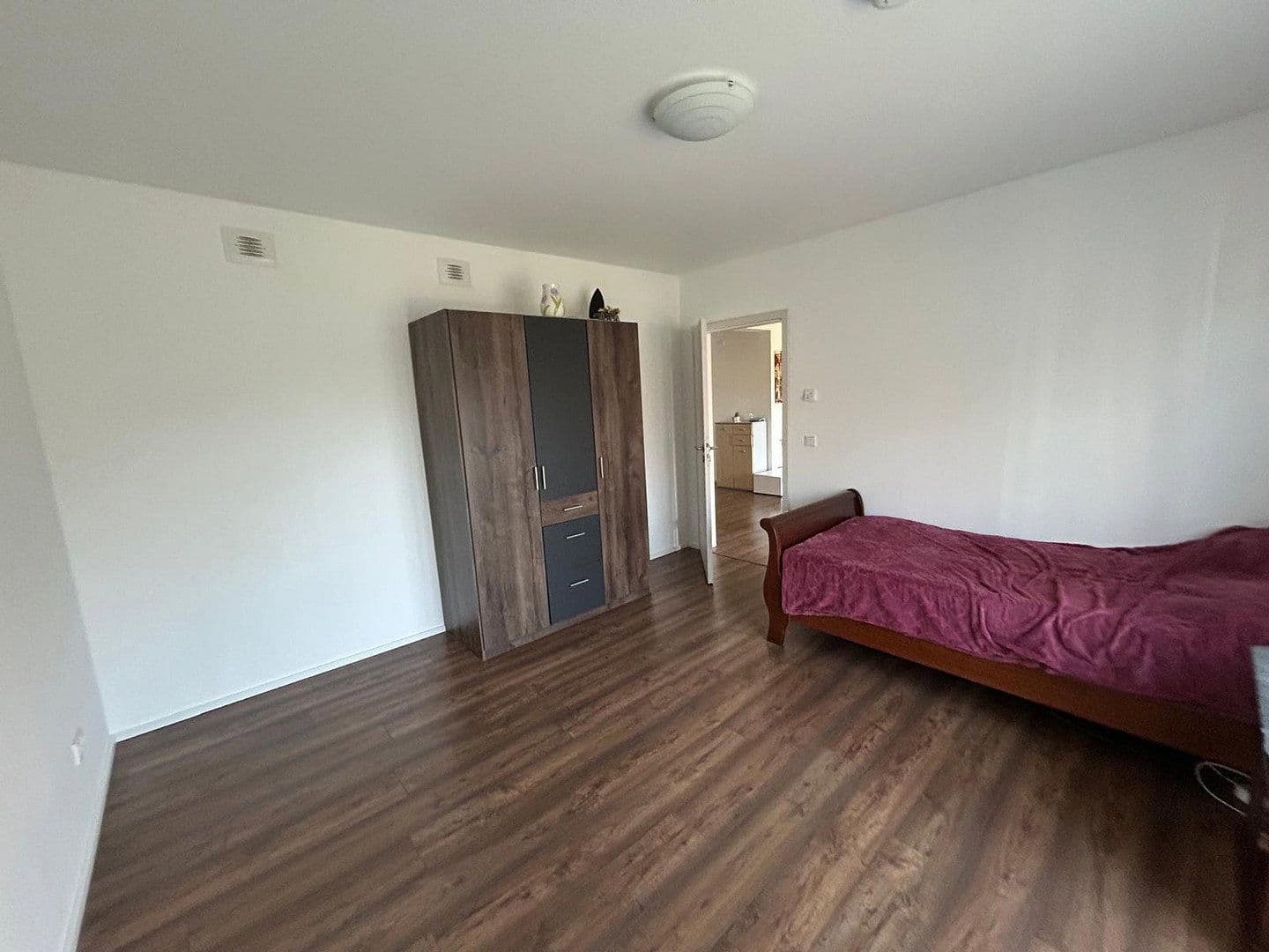 3 bedroom flat to rent, 110 m², Römerallee 36 b, Zülpich, North Rhine-Westphalia 3 bedroom flat to rent, 110 m², Römerallee 36 b, Zülpich, North Rhine-Westphalia