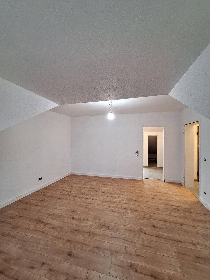 3 bedroom flat to rent, 90 m², Kirchweg 21, Garbsen, Lower Saxony 3 bedroom flat to rent, 90 m², Kirchweg 21, Garbsen, Lower Saxony