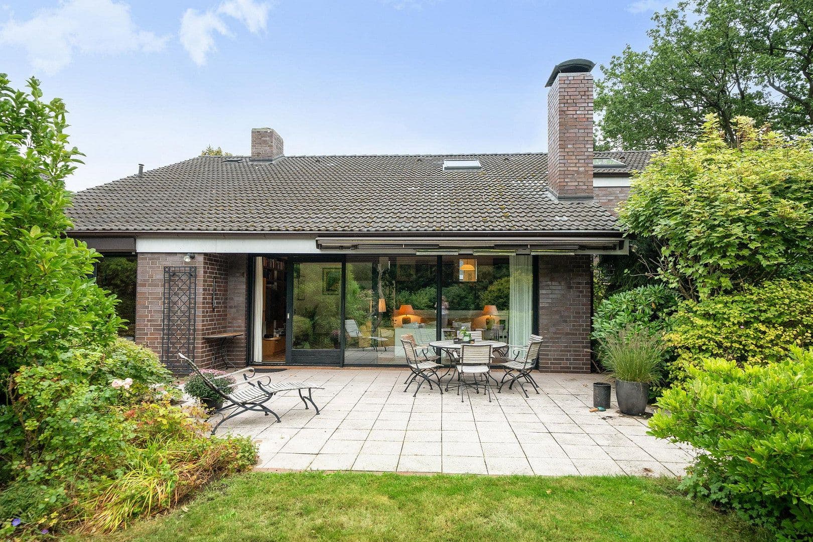 house for sale, 266 m², Blautannenweg 10, Wentorf bei Hamburg, Schleswig-Holstein house for sale, 266 m², Blautannenweg 10, Wentorf bei Hamburg, Schleswig-Holstein