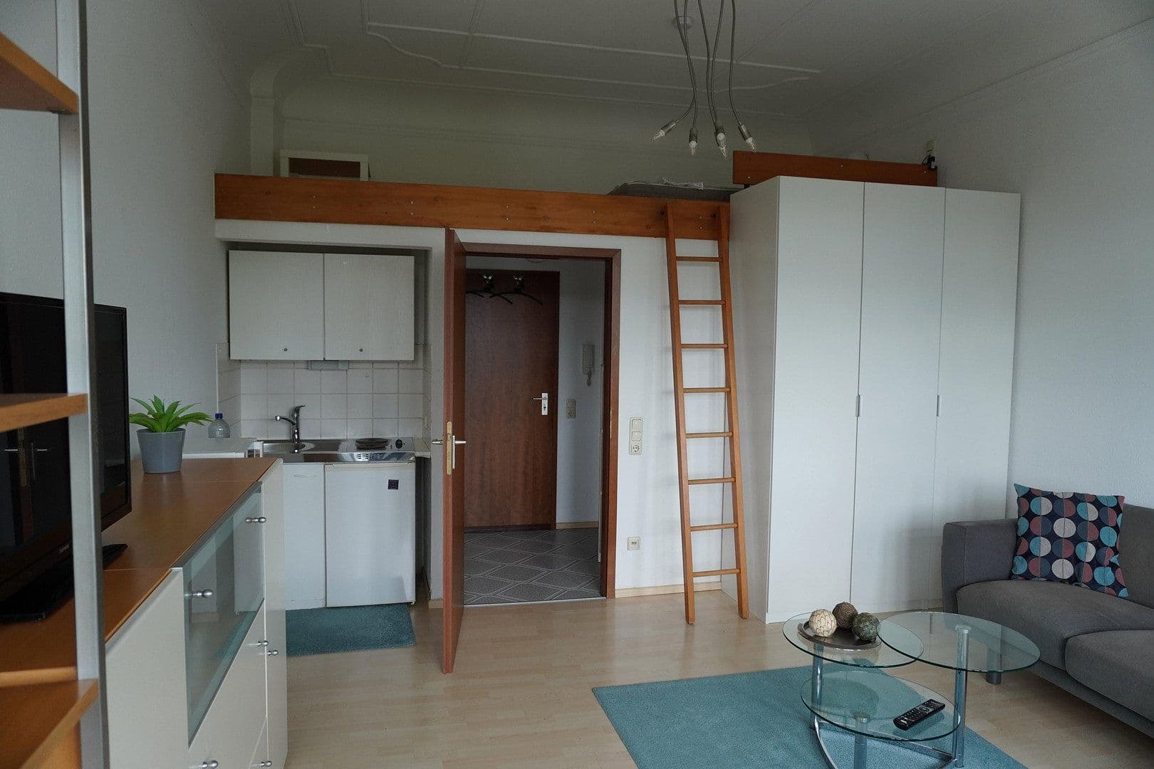 1 bedroom flat to rent, 31 m², Schiersteiner Straße 33, Wiesbaden, Hesse 1 bedroom flat to rent, 31 m², Schiersteiner Straße 33, Wiesbaden, Hesse