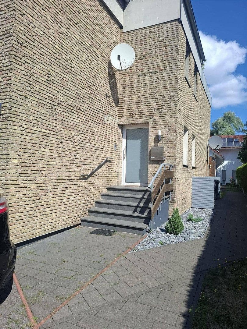 5 bedroom flat to rent, 140 m², Bielefeld, North Rhine-Westphalia 5 bedroom flat to rent, 140 m², Bielefeld, North Rhine-Westphalia