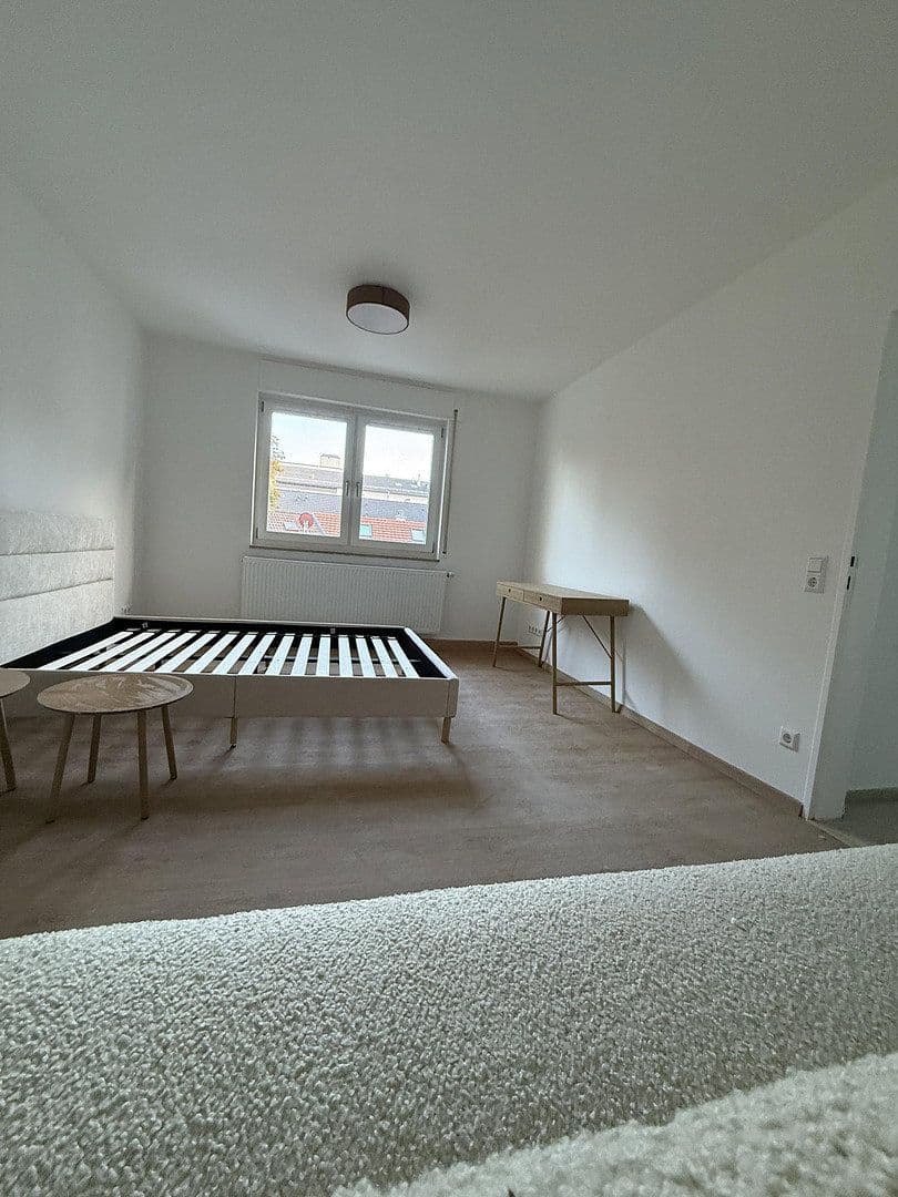 Studio flat to rent, 33 m², Forstr. 93, Stuttgart, Baden-Württemberg Studio flat to rent, 33 m², Forstr. 93, Stuttgart, Baden-Württemberg