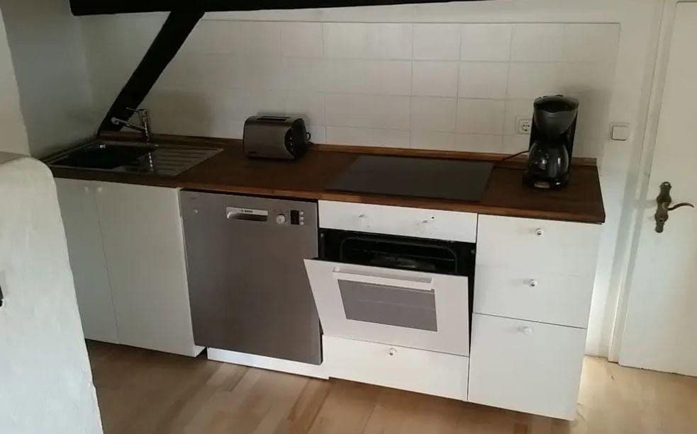 2 bedroom with open-plan kitchen flat to rent, 75 m², Waldenbucher Straße, Aichtal, Baden-Württemberg 2 bedroom with open-plan kitchen flat to rent, 75 m², Waldenbucher Straße, Aichtal, Baden-Württemberg