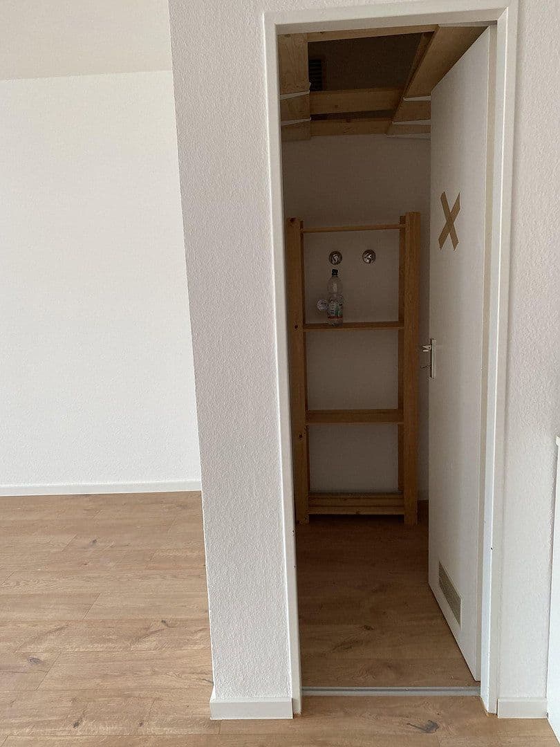 4 bedroom flat to rent, 100 m², Bellenstrasse 68, Mannheim, Baden-Württemberg 4 bedroom flat to rent, 100 m², Bellenstrasse 68, Mannheim, Baden-Württemberg