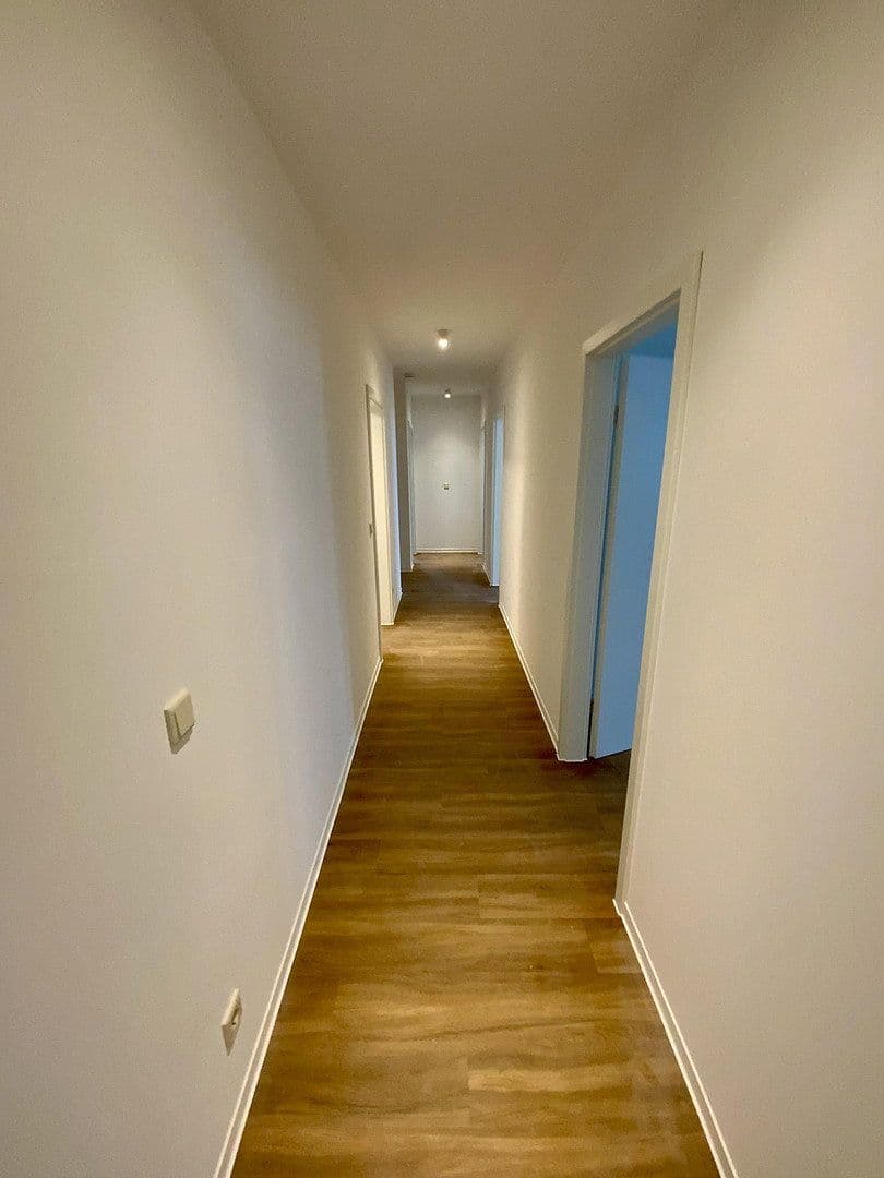 3 bedroom with open-plan kitchen flat to rent, 137 m², Demmeringstr. 9, Leipzig, Saxony 3 bedroom with open-plan kitchen flat to rent, 137 m², Demmeringstr. 9, Leipzig, Saxony
