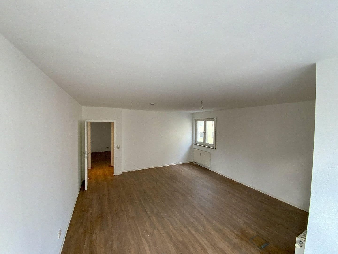 3 bedroom with open-plan kitchen flat to rent, 137 m², Demmeringstr. 9, Leipzig, Saxony 3 bedroom with open-plan kitchen flat to rent, 137 m², Demmeringstr. 9, Leipzig, Saxony