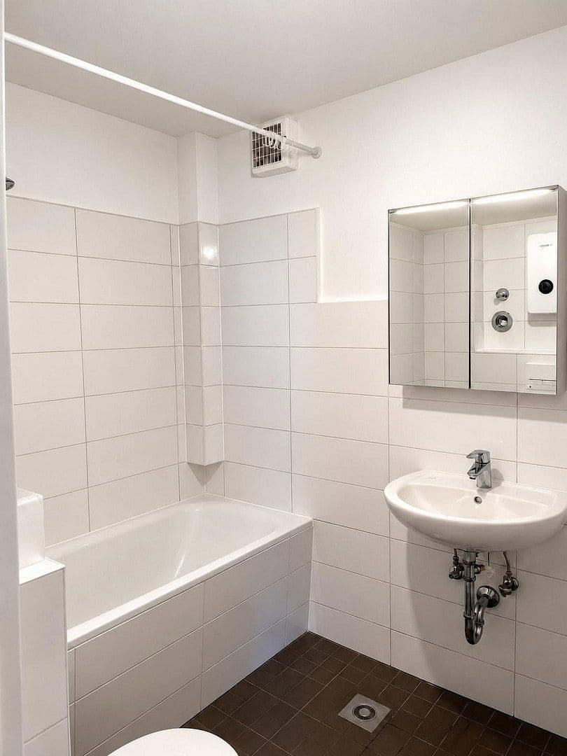 1 bedroom with open-plan kitchen flat for sale, 84 m², Berlin, Berlin 1 bedroom with open-plan kitchen flat for sale, 84 m², Berlin, Berlin