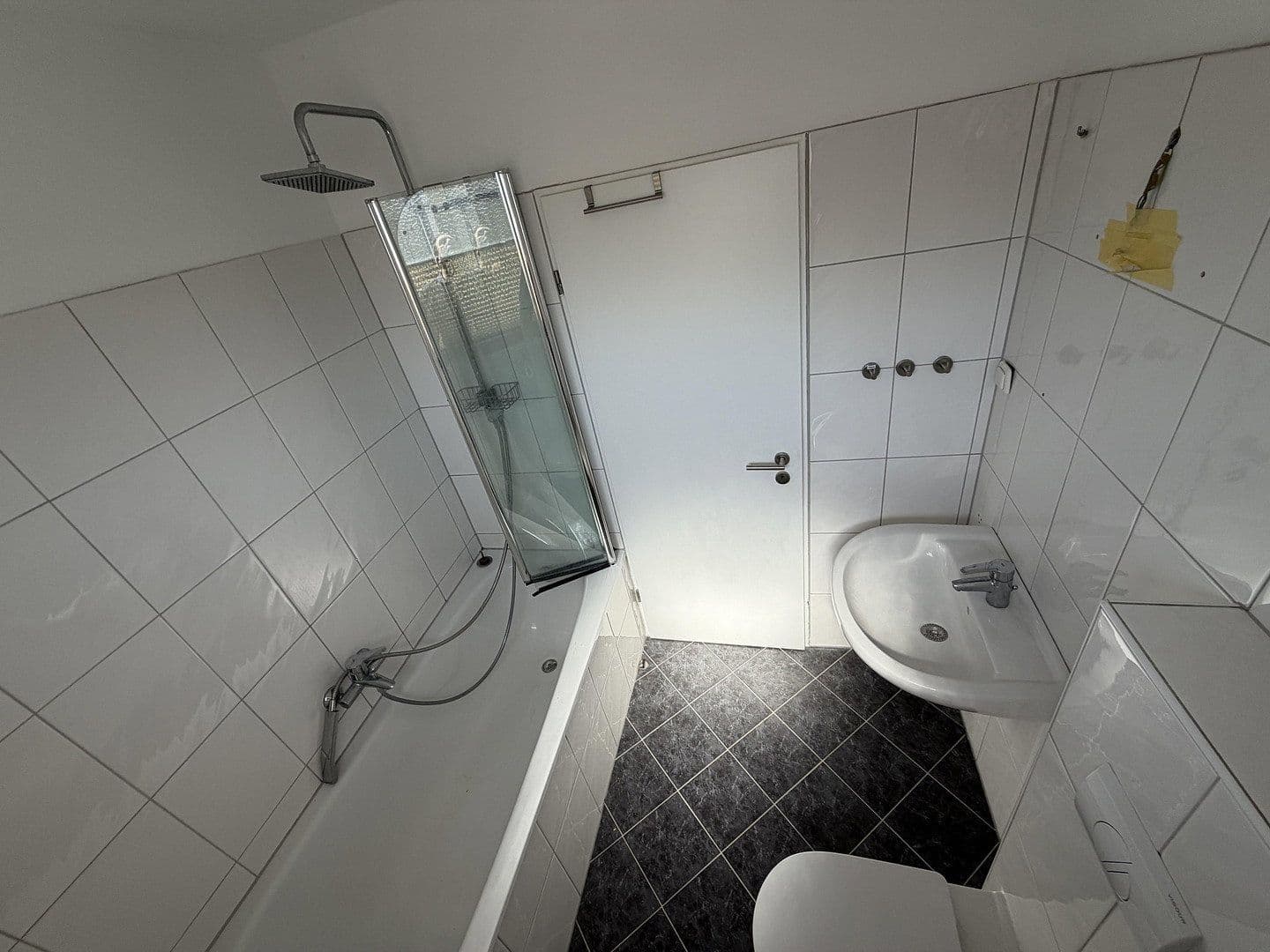 3 bedroom flat to rent, 76 m², Lerchenweg 49, Duisburg, North Rhine-Westphalia 3 bedroom flat to rent, 76 m², Lerchenweg 49, Duisburg, North Rhine-Westphalia