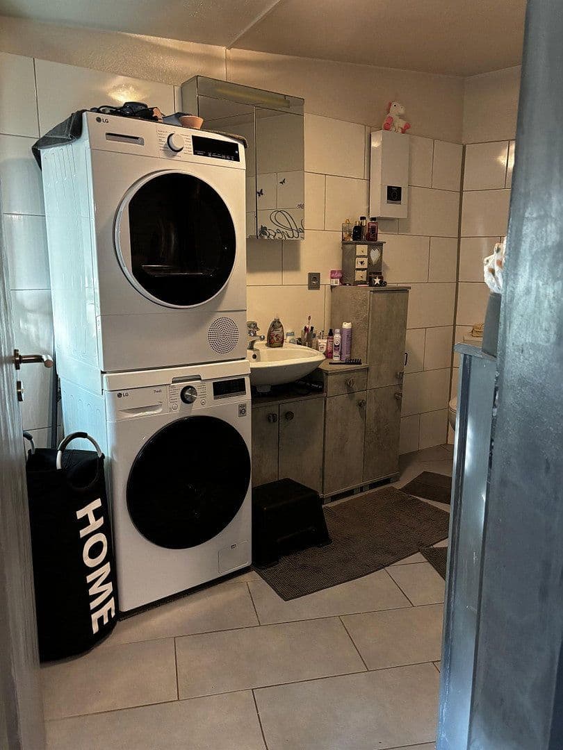 3 bedroom flat to rent, 93 m², Moerserstr.298, Duisburg, North Rhine-Westphalia 3 bedroom flat to rent, 93 m², Moerserstr.298, Duisburg, North Rhine-Westphalia