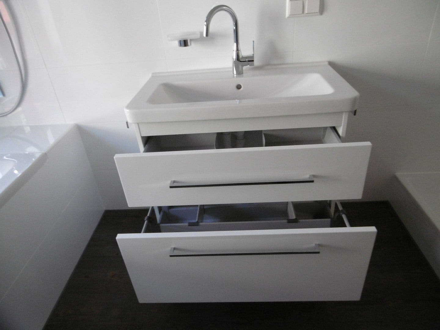 1 bedroom with open-plan kitchen flat to rent, 95 m², Innere Plauensche Str.21, Zwickau, Saxony 1 bedroom with open-plan kitchen flat to rent, 95 m², Innere Plauensche Str.21, Zwickau, Saxony