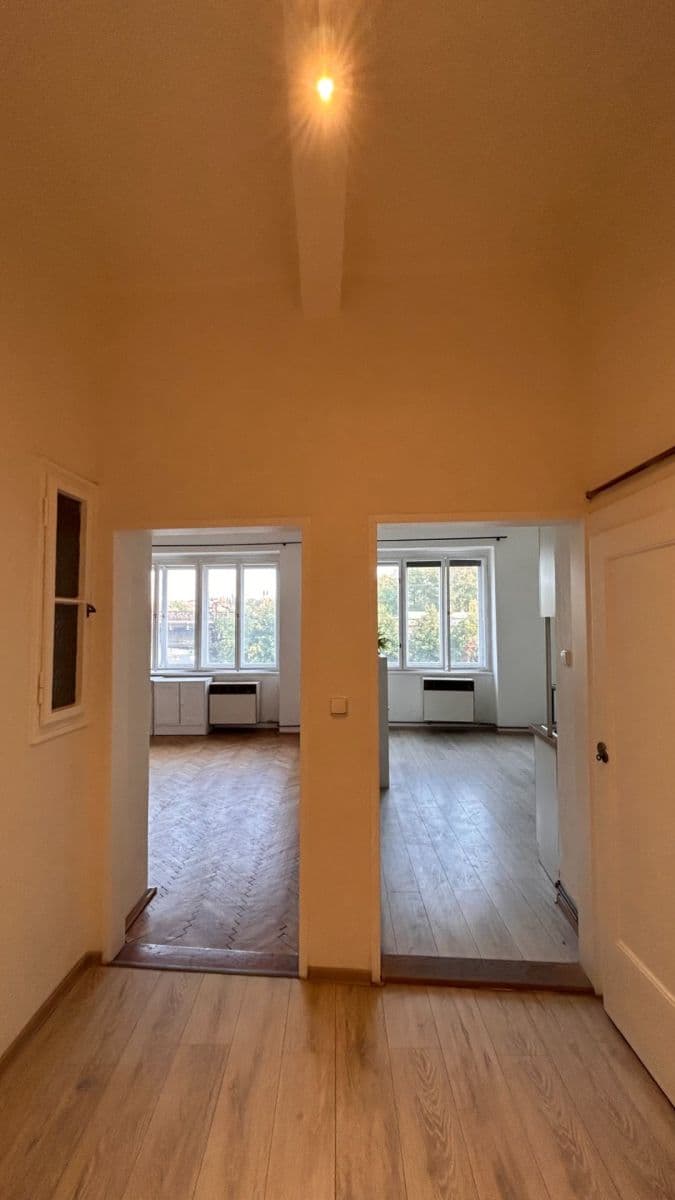 1 bedroom flat to rent, 42 m², Sekaninova, Prague, Prague 1 bedroom flat to rent, 42 m², Sekaninova, Prague, Prague