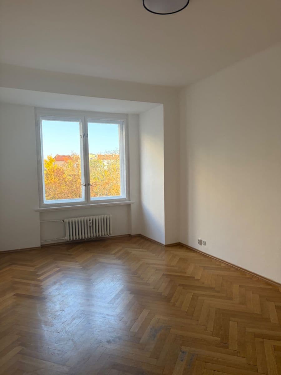 Small studio flat to rent, 31 m², Ondříčkova, Prague, Prague Small studio flat to rent, 31 m², Ondříčkova, Prague, Prague