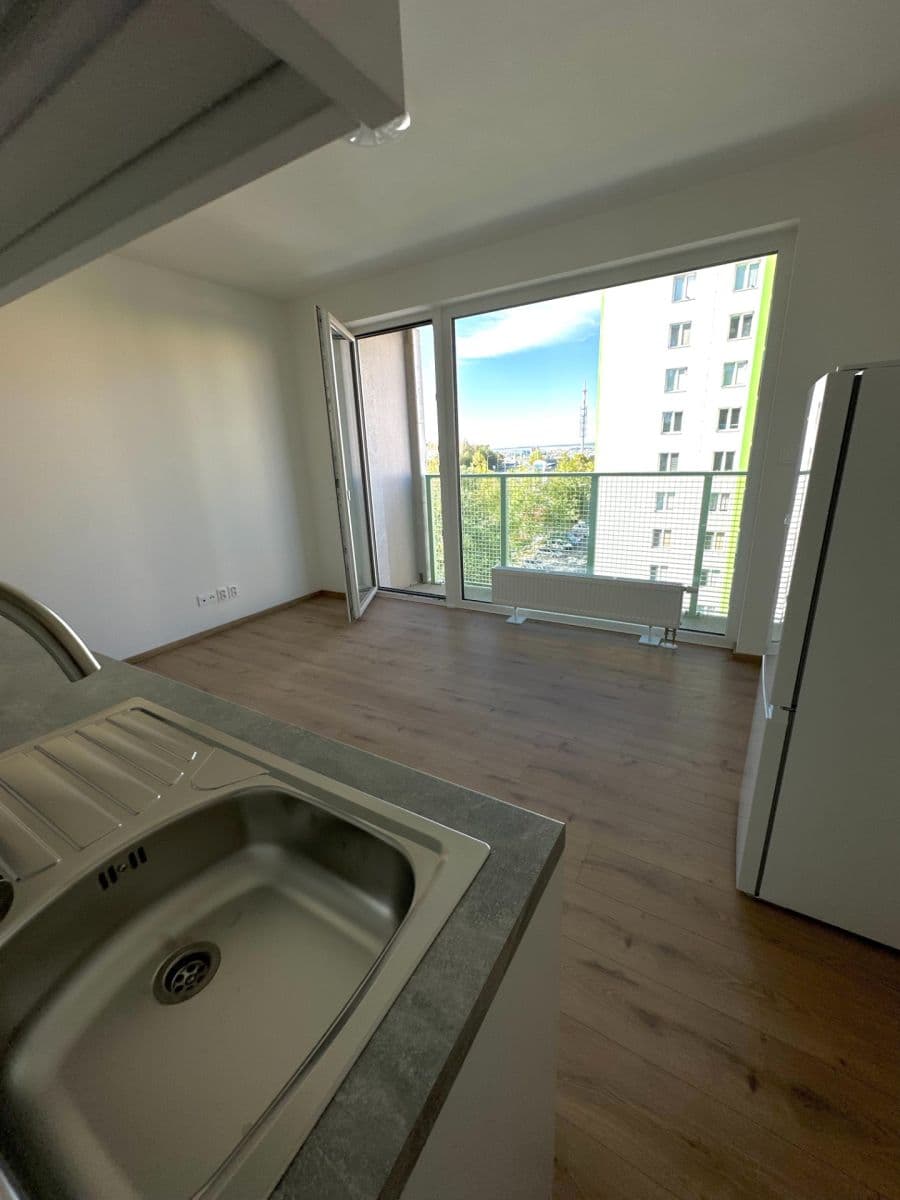 Studio flat for sale, 39 m², Krašovská, Plzeň, Plzeňský Region Studio flat for sale, 39 m², Krašovská, Plzeň, Plzeňský Region
