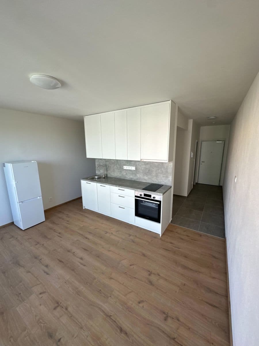 Studio flat for sale, 39 m², Krašovská, Plzeň, Plzeňský Region Studio flat for sale, 39 m², Krašovská, Plzeň, Plzeňský Region