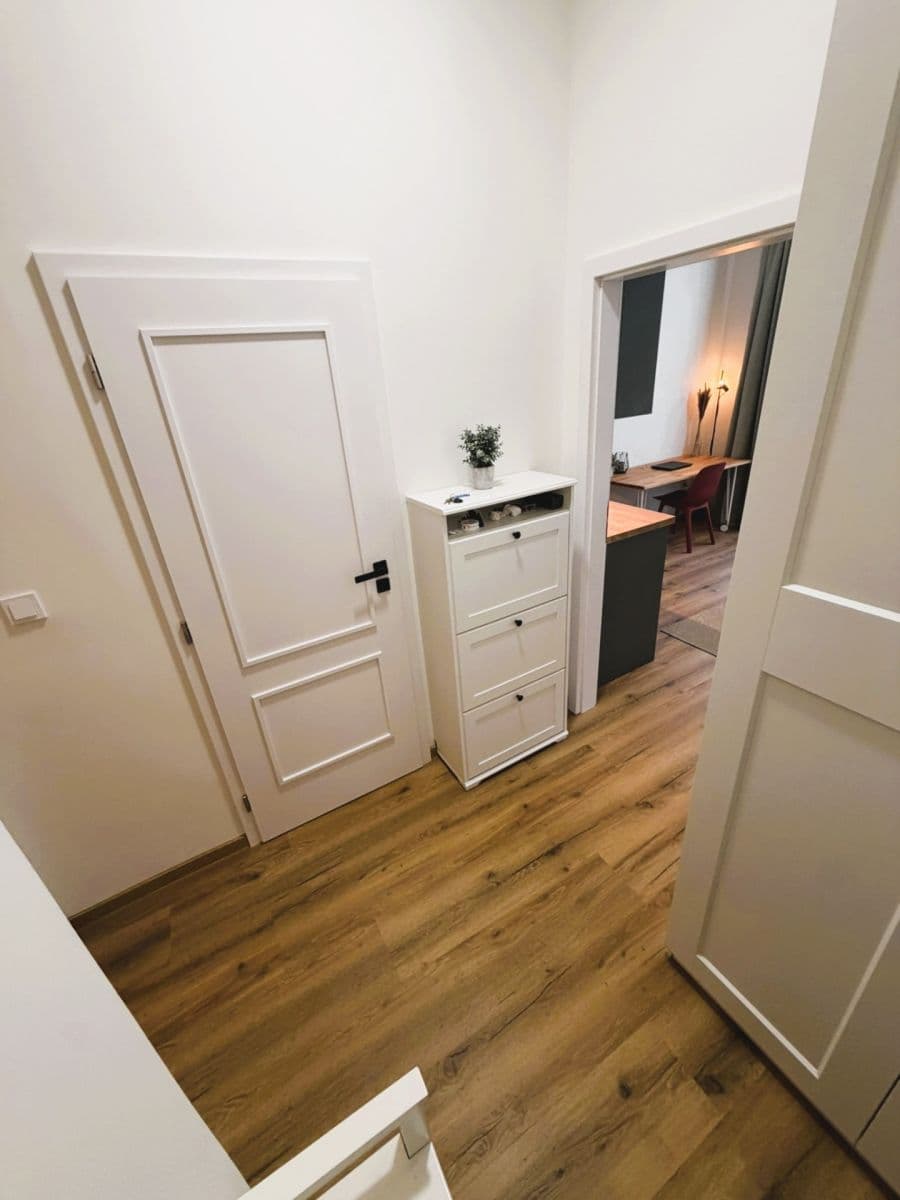 Studio flat to rent, 22 m², Perunova, Prague, Prague Studio flat to rent, 22 m², Perunova, Prague, Prague