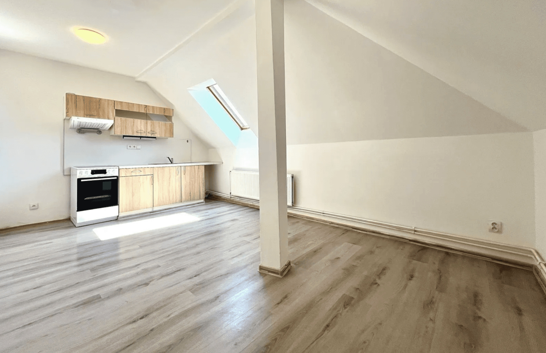 2 bedroom flat to rent, 66 m², Rejskova, Olomouc, Olomoucký Region 2 bedroom flat to rent, 66 m², Rejskova, Olomouc, Olomoucký Region