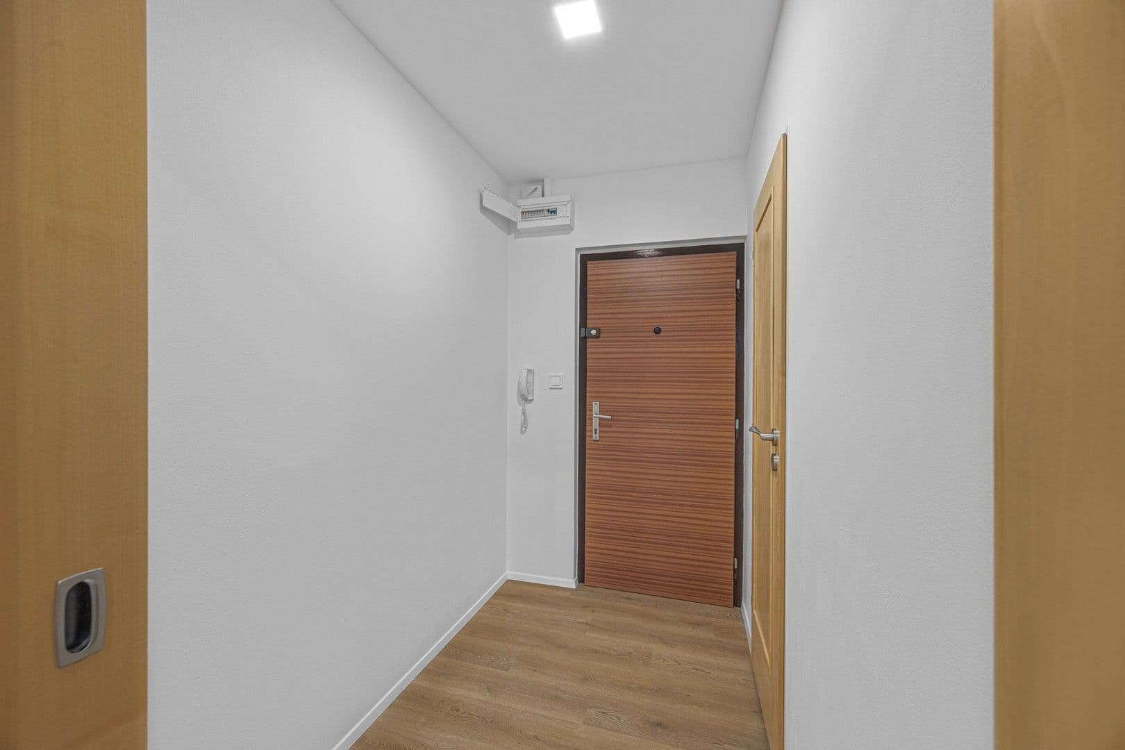 Studio flat to rent, 30 m², Česákova, Prague, Prague Studio flat to rent, 30 m², Česákova, Prague, Prague