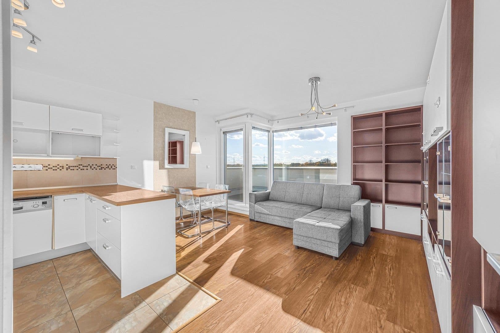 2 bedroom with open-plan kitchen flat to rent, 64 m², Za Dvorem, Brandýs nad Labem-Stará Boleslav, Středočeský Region 2 bedroom with open-plan kitchen flat to rent, 64 m², Za Dvorem, Brandýs nad Labem-Stará Boleslav, Středočeský Region