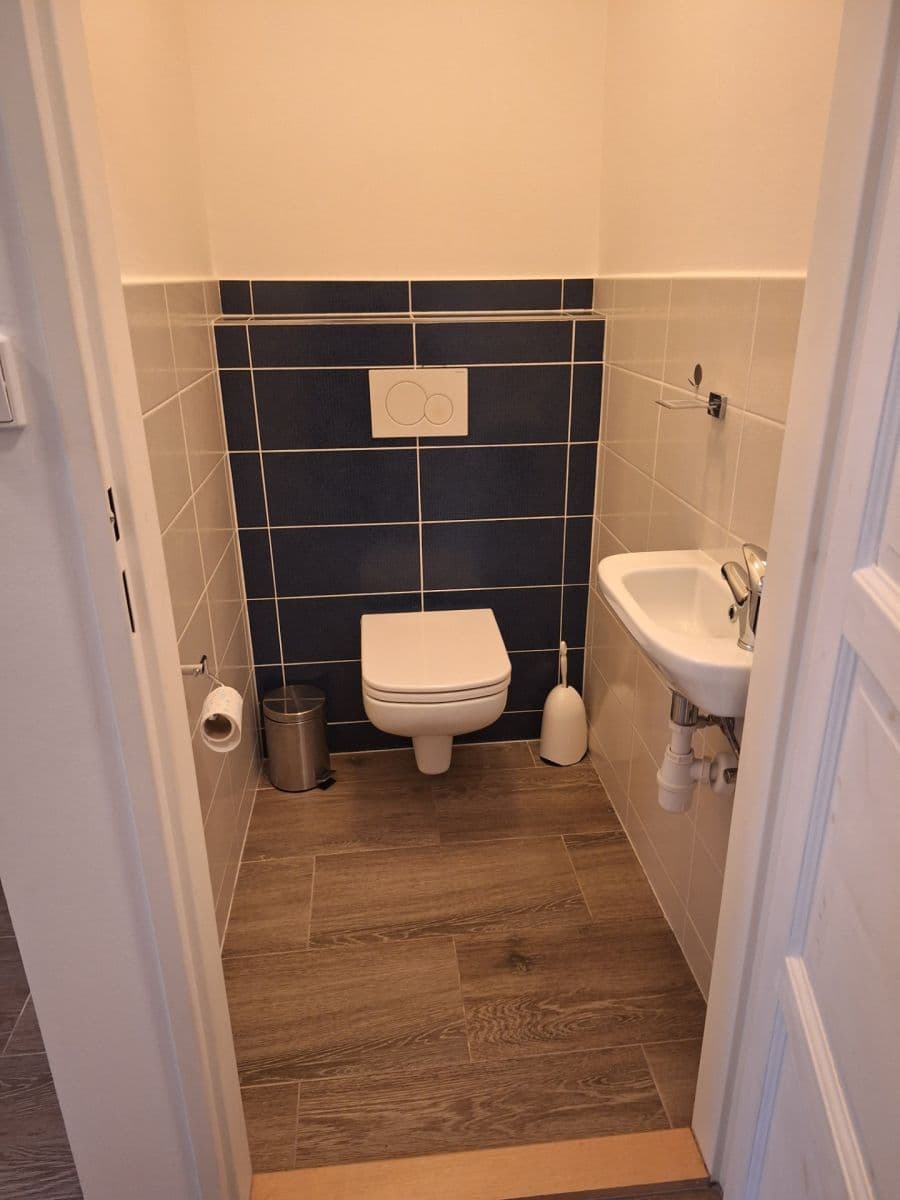2 bedroom with open-plan kitchen flat to rent, 62 m², Trachtova, Prague, Prague 2 bedroom with open-plan kitchen flat to rent, 62 m², Trachtova, Prague, Prague