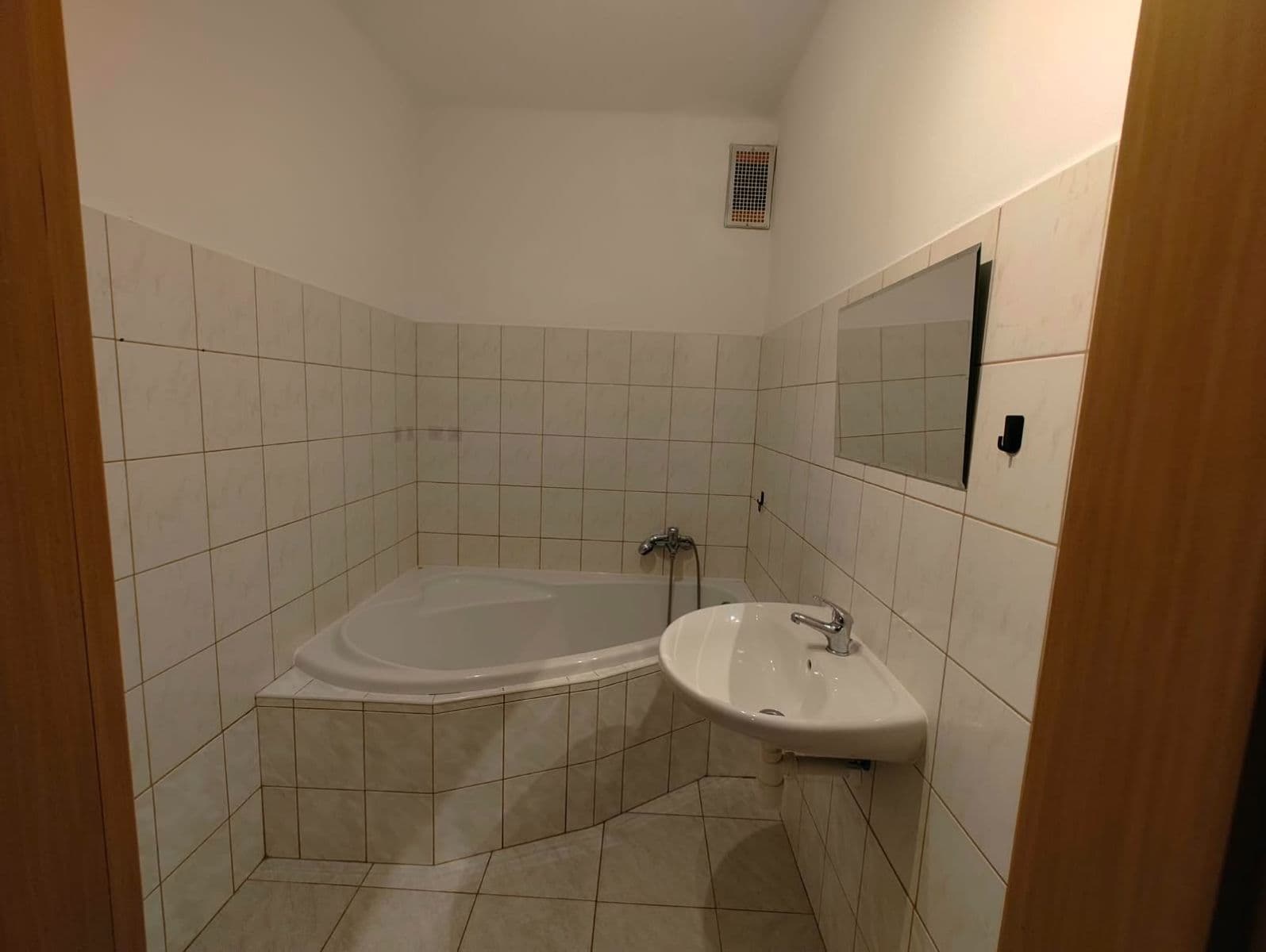 1 bedroom flat to rent, 52 m², Komenského, Písek, Jihočeský Region 1 bedroom flat to rent, 52 m², Komenského, Písek, Jihočeský Region