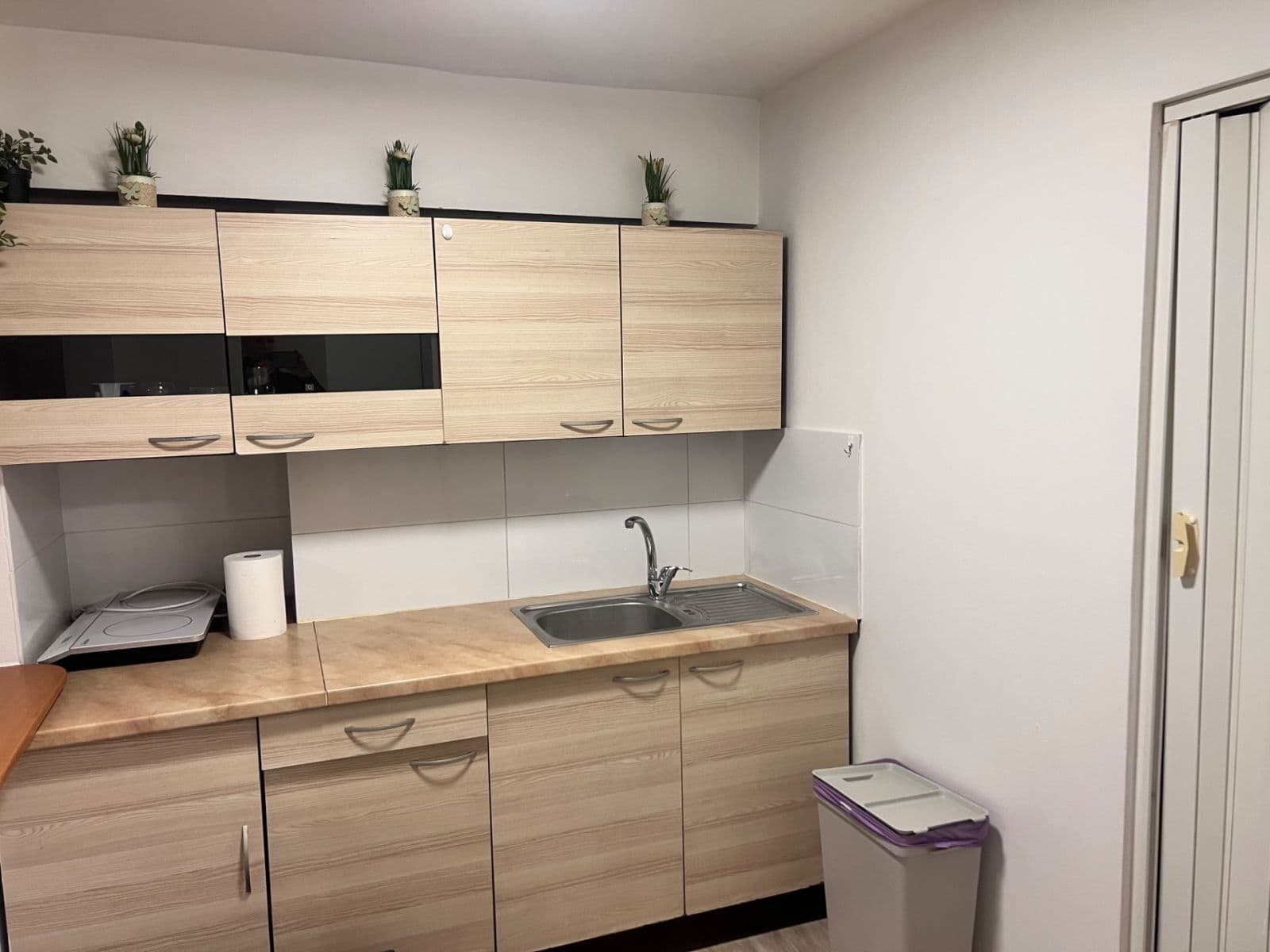 Studio flat to rent, 31 m², Bayerova, Brno, Jihomoravský Region Studio flat to rent, 31 m², Bayerova, Brno, Jihomoravský Region